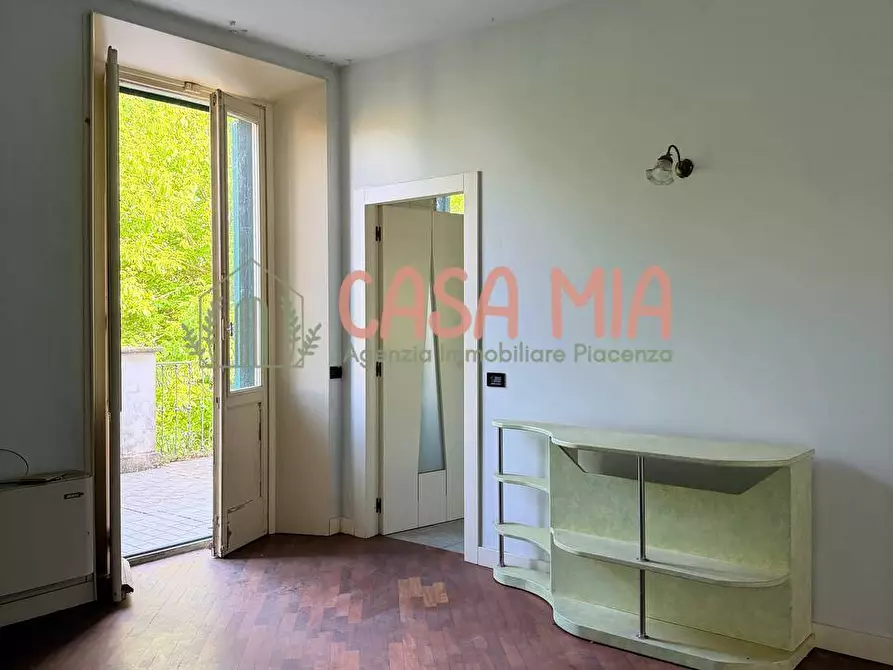 Immagine 11 di Villa in vendita  in Località incrociata a Agazzano