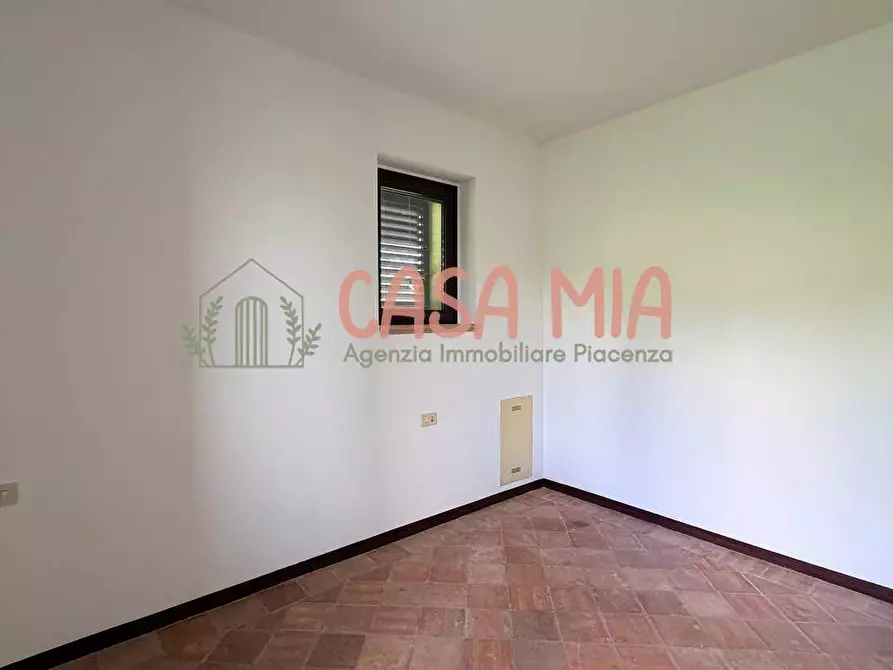 Immagine 6 di Villa in vendita  in Via pertini a Agazzano