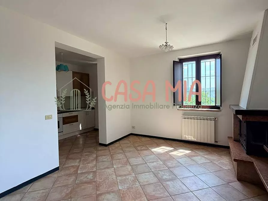 Immagine 34 di Villa in vendita  in Via pertini a Agazzano