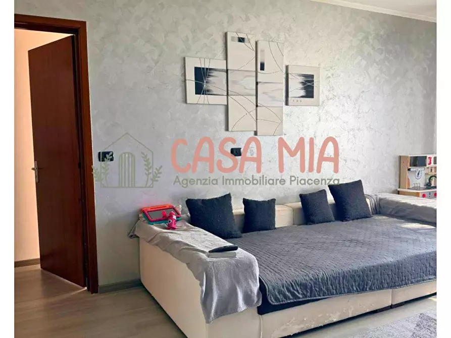 Immagine 2 di Appartamento in vendita  in Via Luigi Mutti 23 a Piacenza