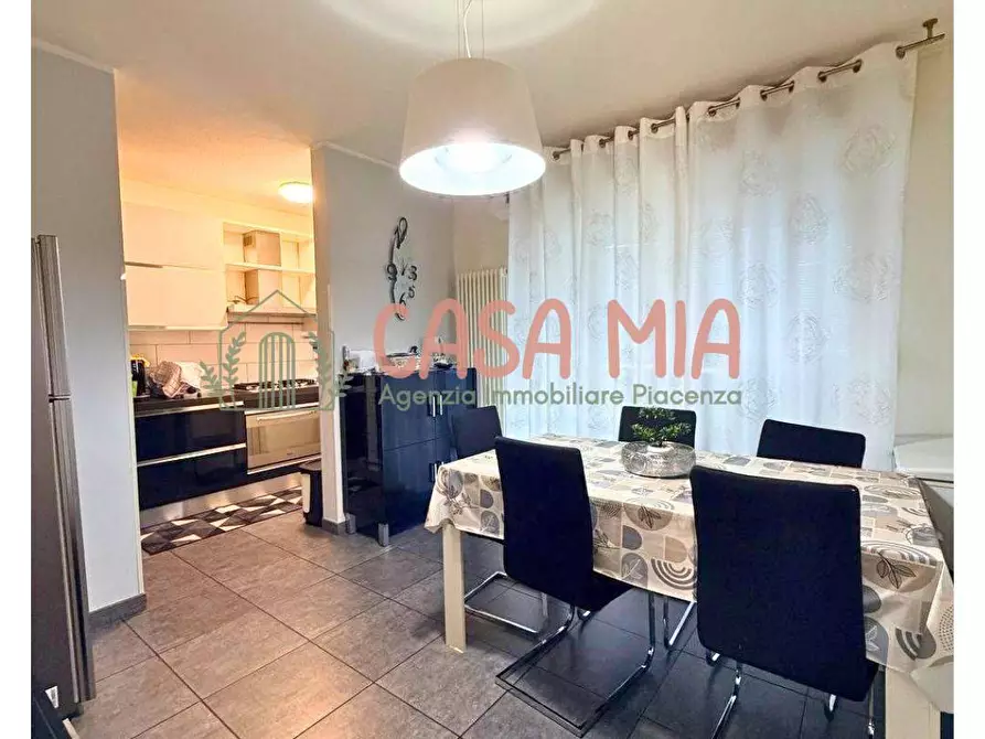 Immagine 7 di Appartamento in vendita  in Via Luigi Mutti 23 a Piacenza