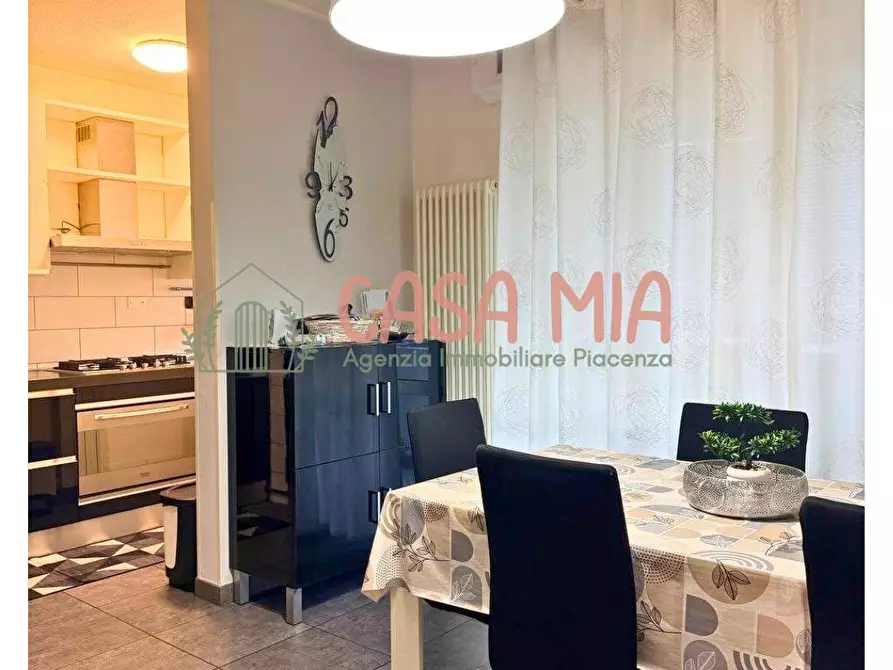 Immagine 8 di Appartamento in vendita  in Via Luigi Mutti 23 a Piacenza