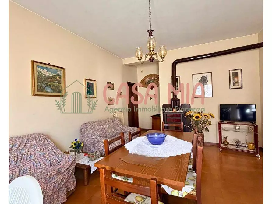 Immagine 7 di Appartamento in vendita  in Via aldo moro a Ferriere