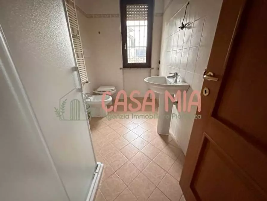 Immagine 8 di Appartamento in vendita  in Via Borsellino a Agazzano