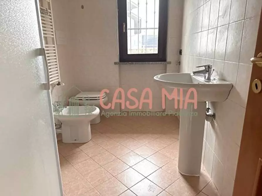 Immagine 9 di Appartamento in vendita  in Via Borsellino a Agazzano