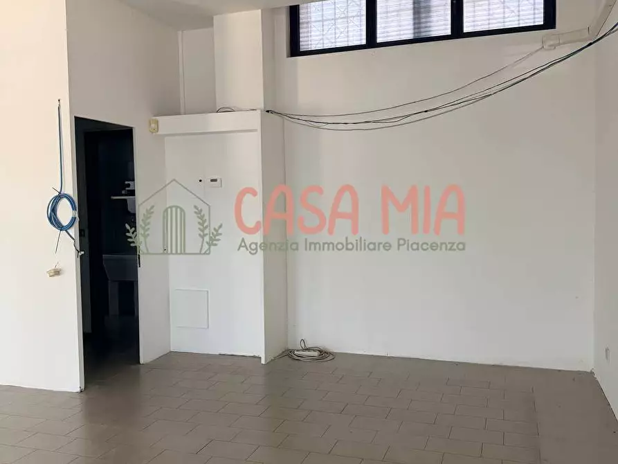 Immagine 10 di Ufficio in affitto  in Via turbini 30 a Piacenza