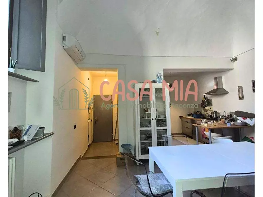 Immagine 5 di Appartamento in vendita  in Via Beverora a Piacenza