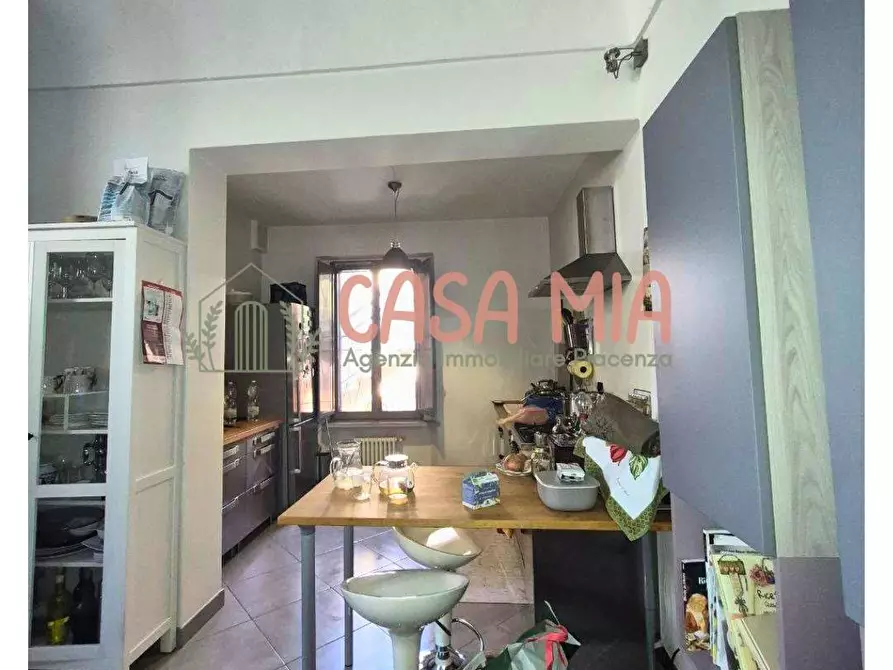 Immagine 6 di Appartamento in vendita  in Via Beverora a Piacenza