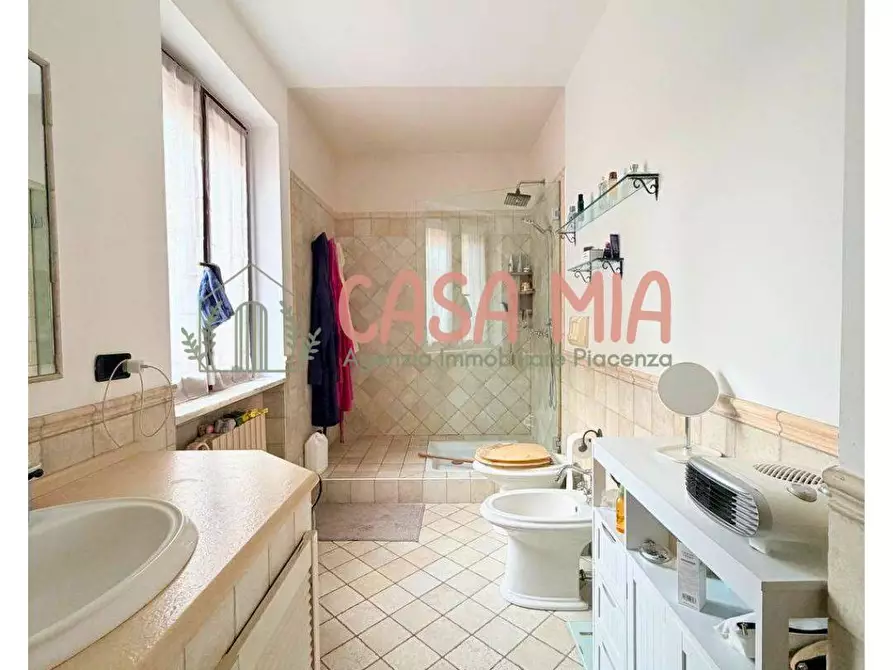 Immagine 18 di Appartamento in vendita  in Via agazzano a Agazzano