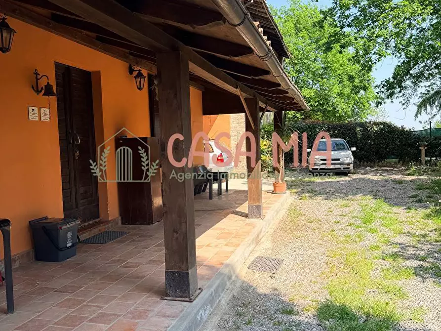 Immagine 3 di Rustico / casale in vendita  in Località poggetto a Agazzano