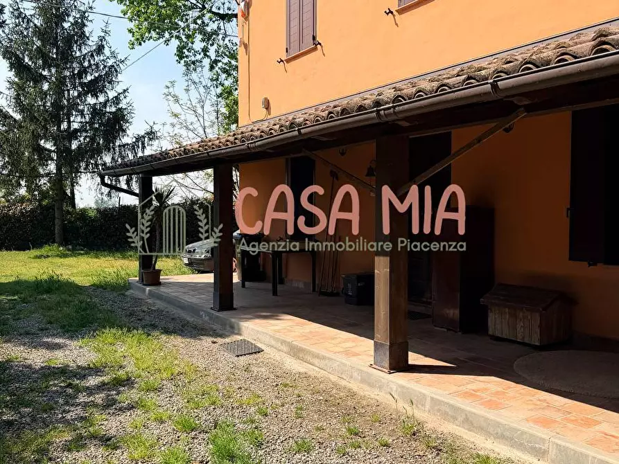 Immagine 9 di Rustico / casale in vendita  in Località poggetto a Agazzano