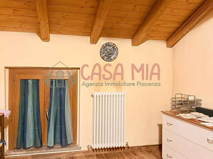 Immagine 37 di Rustico / casale in vendita  in Località poggetto a Agazzano