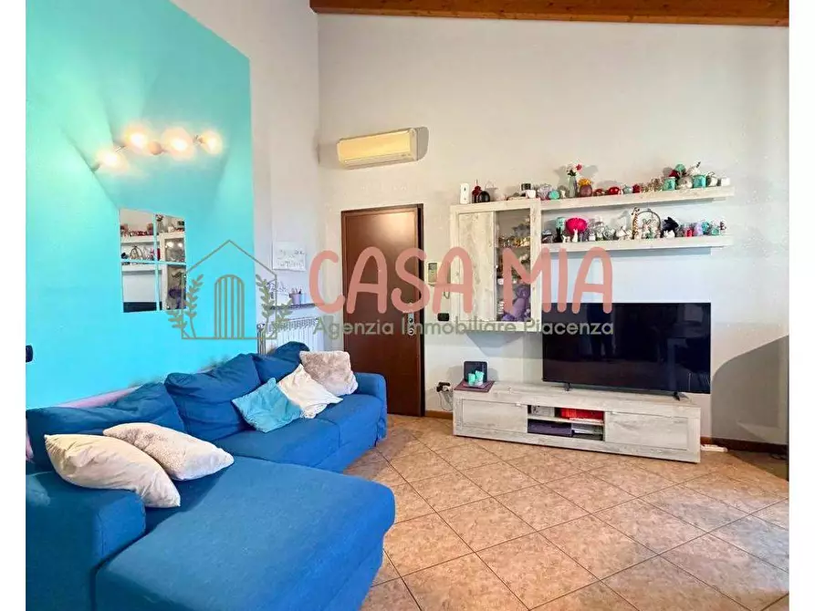 Immagine 2 di Appartamento in vendita  in via madre teresa di calcutta a Agazzano