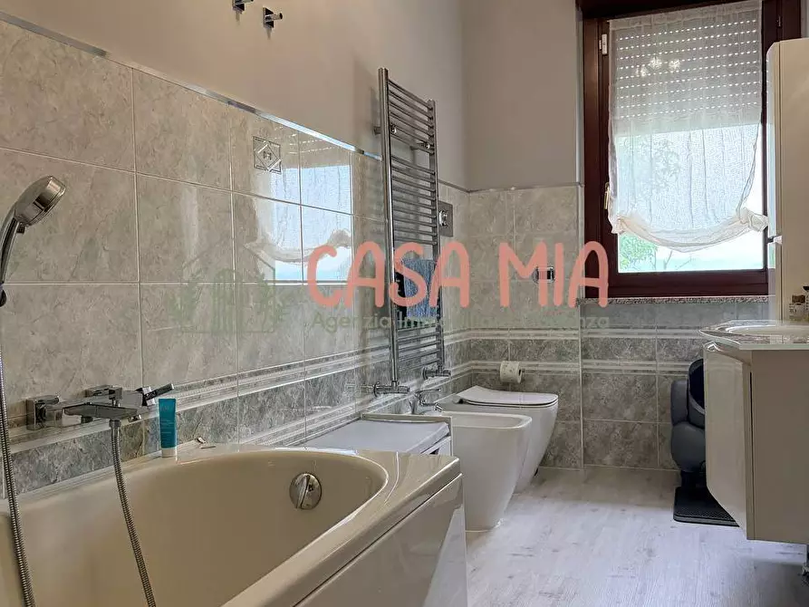 Immagine 22 di Appartamento in vendita  in Via Masina a Agazzano