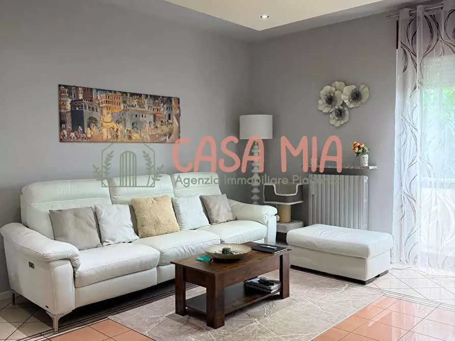 Immagine 32 di Appartamento in vendita  in Via Masina a Agazzano