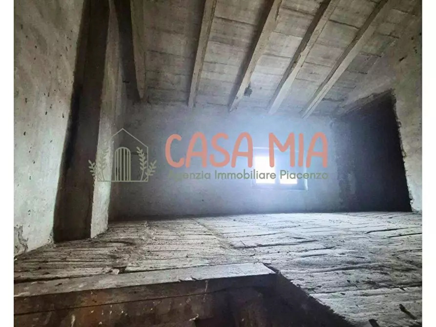 Immagine 32 di Casa semindipendente in vendita  in VIA NUOVA a Agazzano