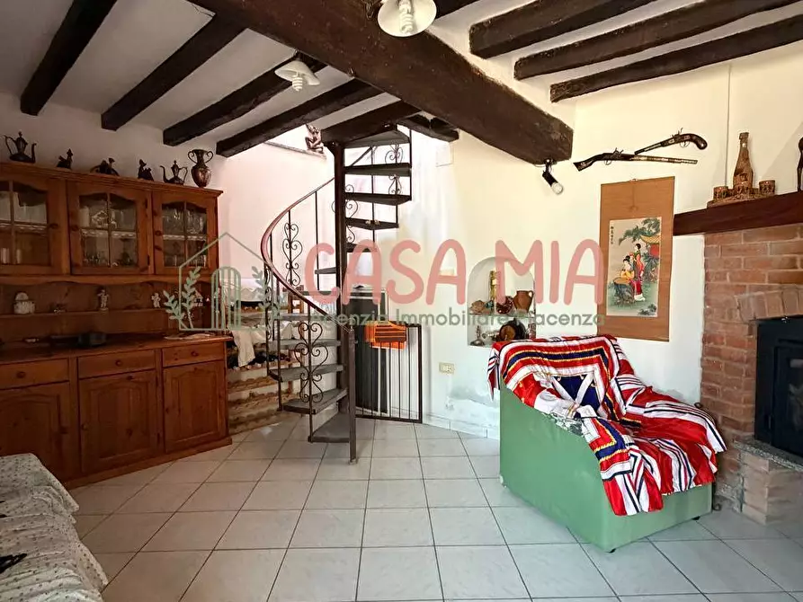 Immagine 22 di Casa semindipendente in vendita  in Via case Chiesa a San Giorgio Piacentino
