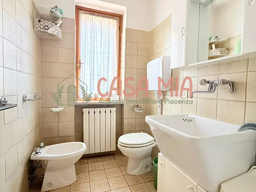 Immagine 8 di Appartamento in vendita  in Viale Circonvallazione a Ferriere