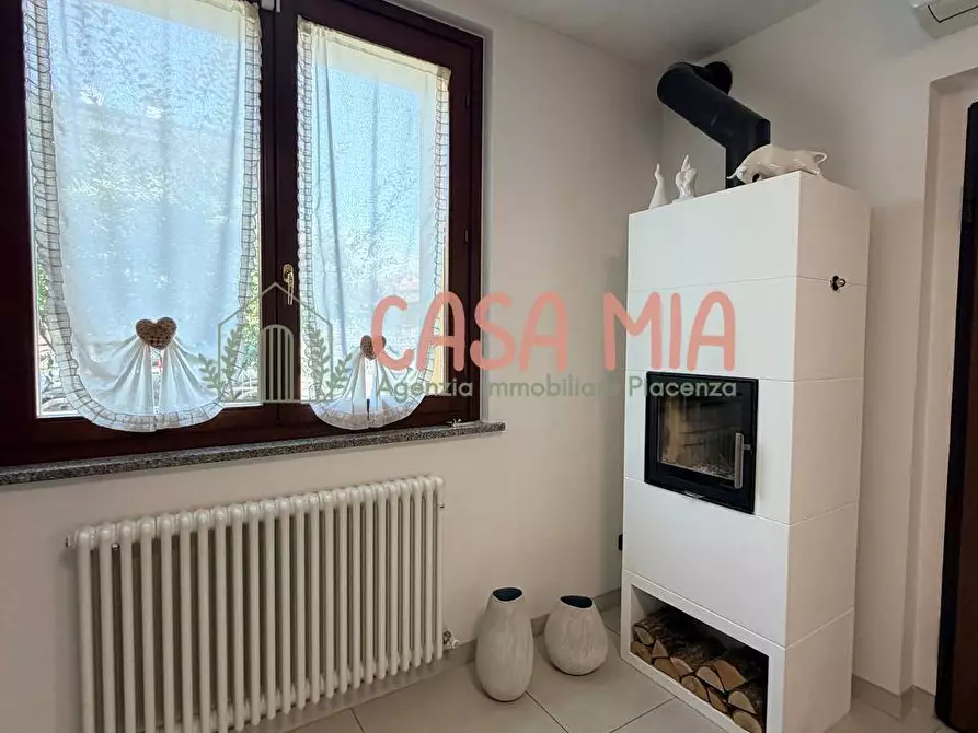 Immagine 7 di Casa semindipendente in vendita  in Via Paul Harris a Agazzano