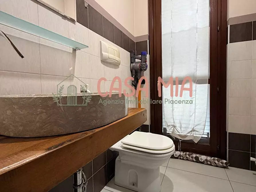 Immagine 26 di Casa semindipendente in vendita  in Via Paul Harris a Agazzano