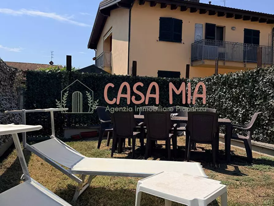 Immagine 40 di Casa semindipendente in vendita  in Via Paul Harris a Agazzano