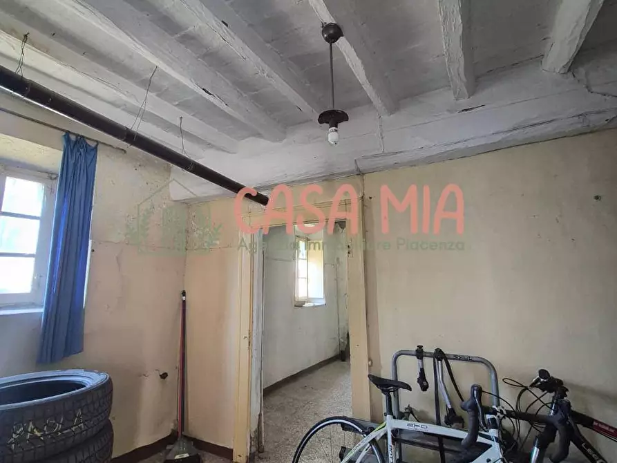 Immagine 7 di Rustico / casale in vendita  in via castello a Agazzano