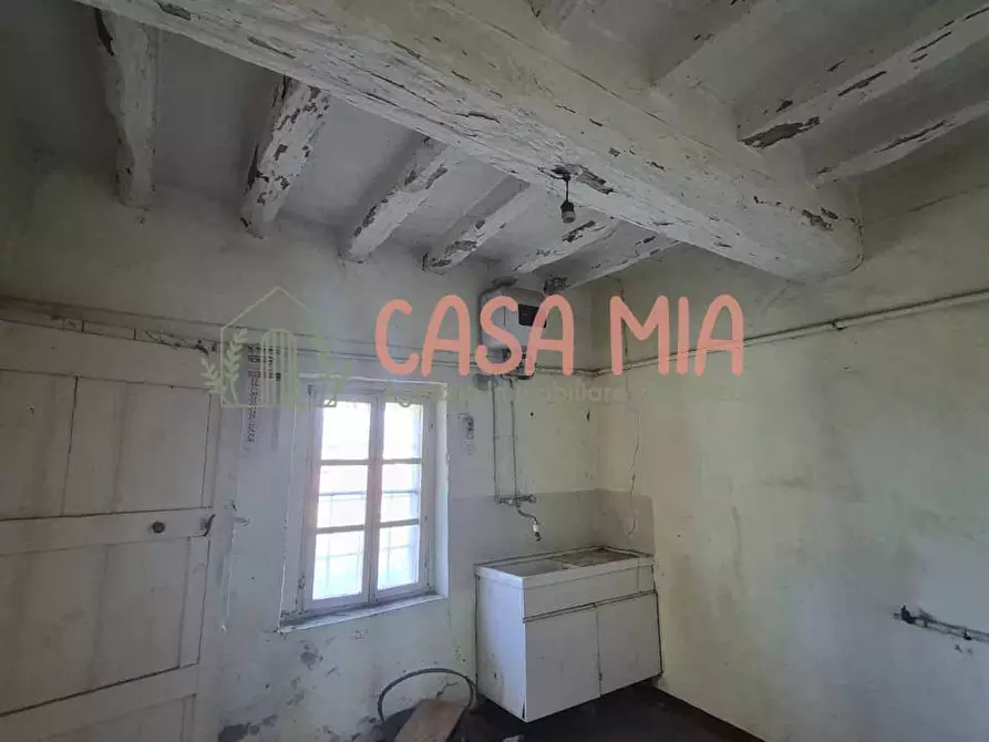 Immagine 9 di Rustico / casale in vendita  in via castello a Agazzano