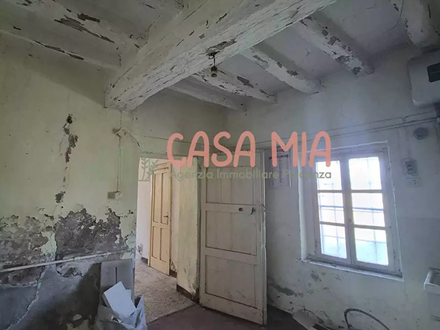 Immagine 12 di Rustico / casale in vendita  in via castello a Agazzano