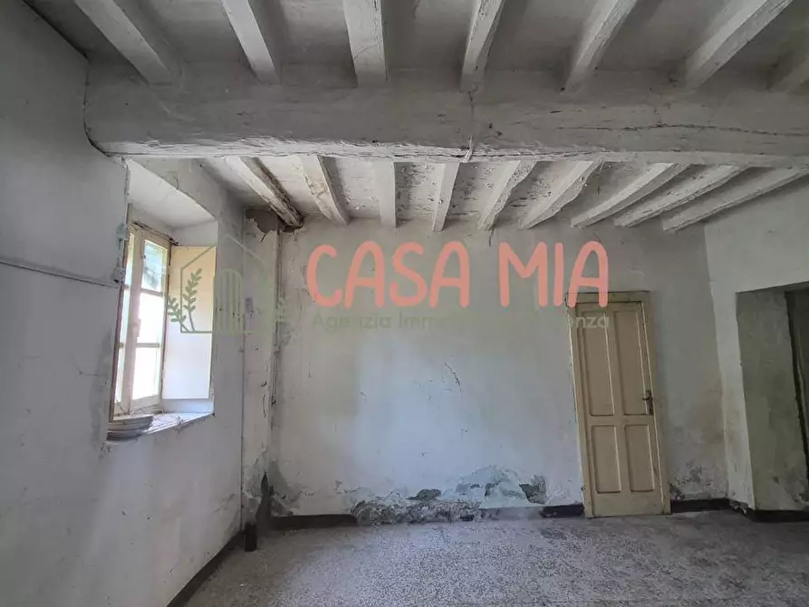 Immagine 24 di Rustico / casale in vendita  in via castello a Agazzano