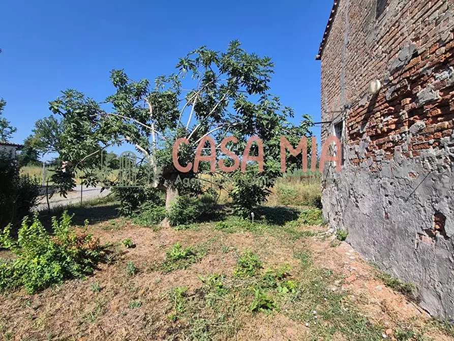Immagine 25 di Rustico / casale in vendita  in via castello a Agazzano