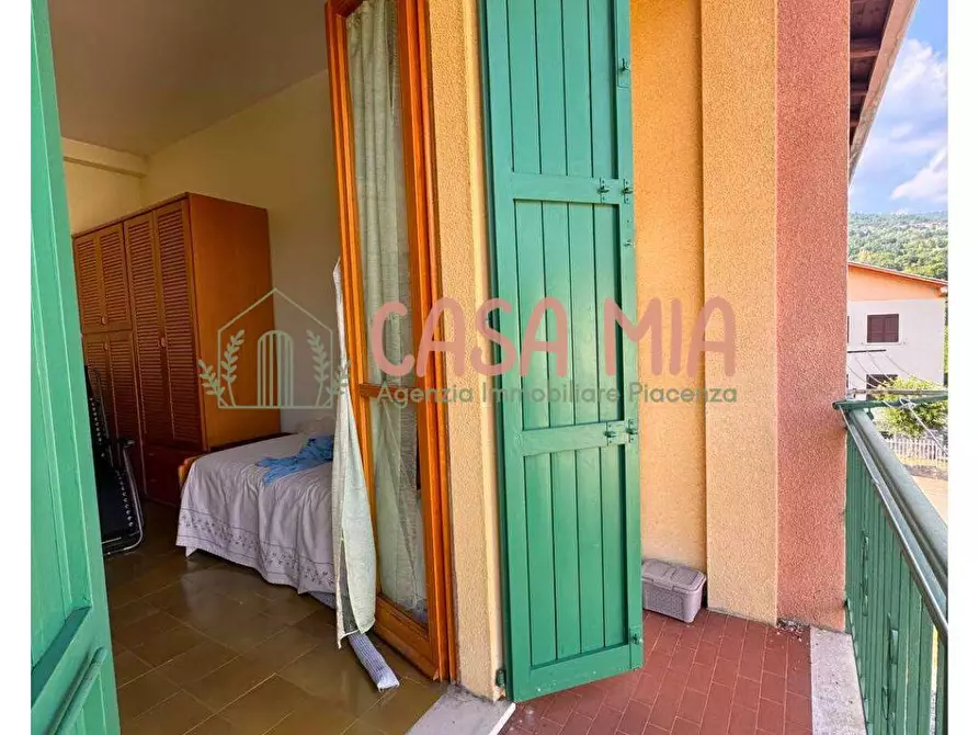 Immagine 12 di Appartamento in vendita  in Via aldo moro a Ferriere