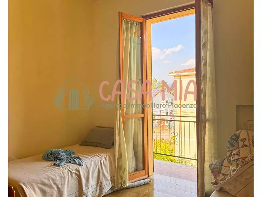 Immagine 10 di Appartamento in vendita  in Via aldo moro a Ferriere