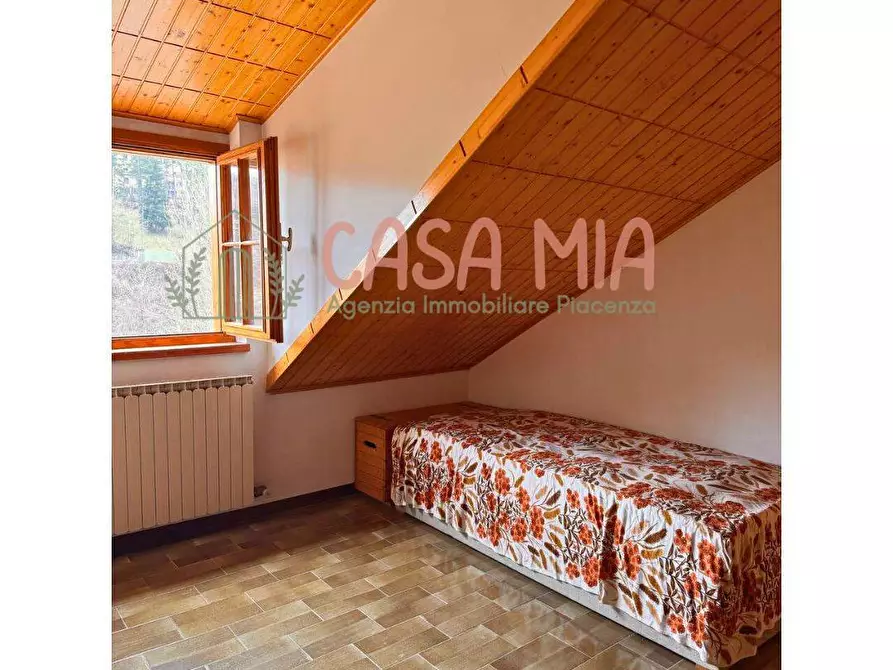 Immagine 13 di Appartamento in vendita  in Strada circonvallazione 3 a Ferriere