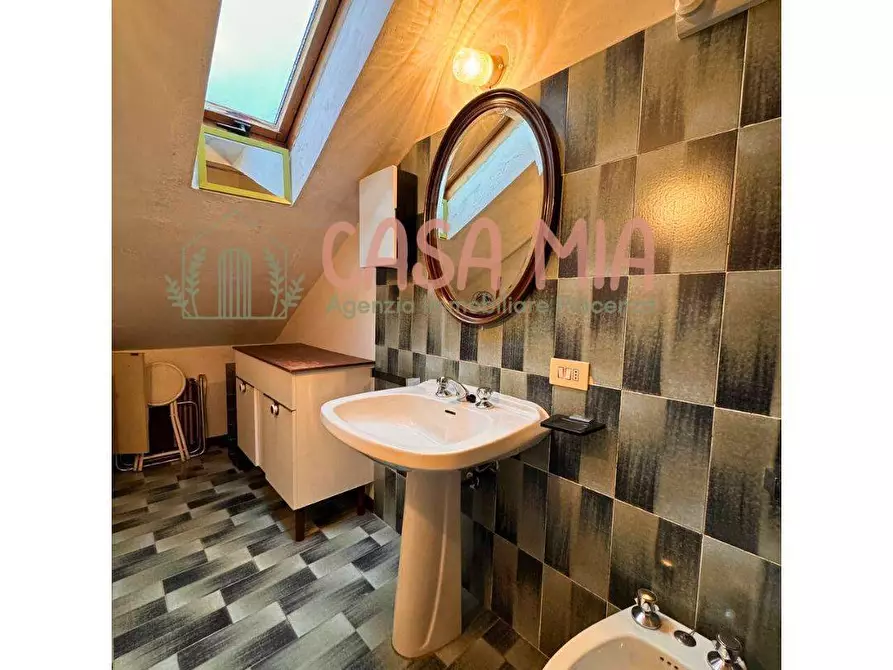 Immagine 19 di Appartamento in vendita  in Strada circonvallazione 3 a Ferriere