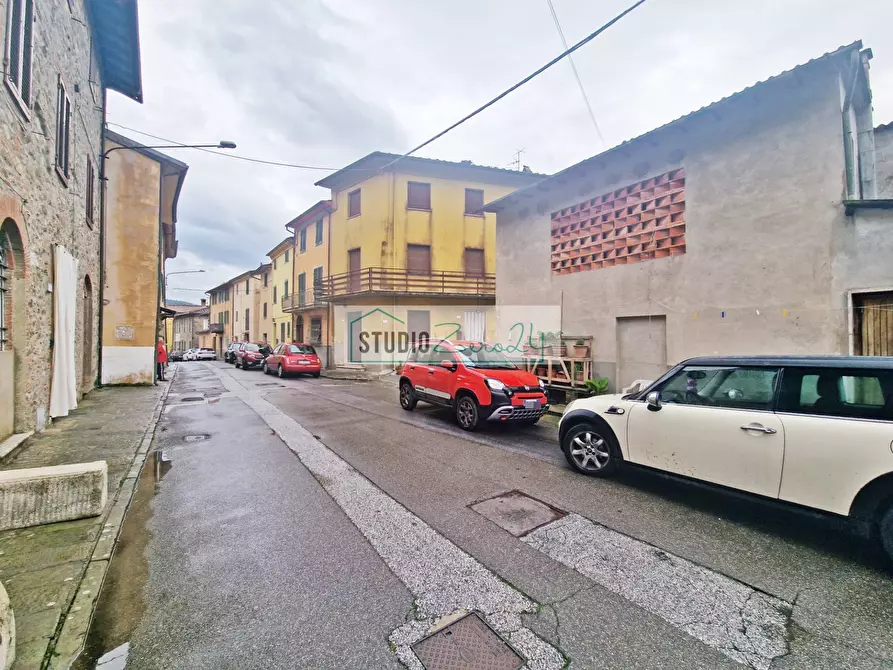 Immagine 2 di Rustico / casale in vendita  in Via vecchia provinciale 122 a Camaiore
