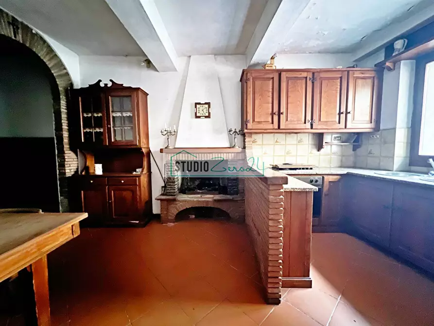 Immagine 4 di Rustico / casale in vendita  in Via vecchia provinciale 122 a Camaiore