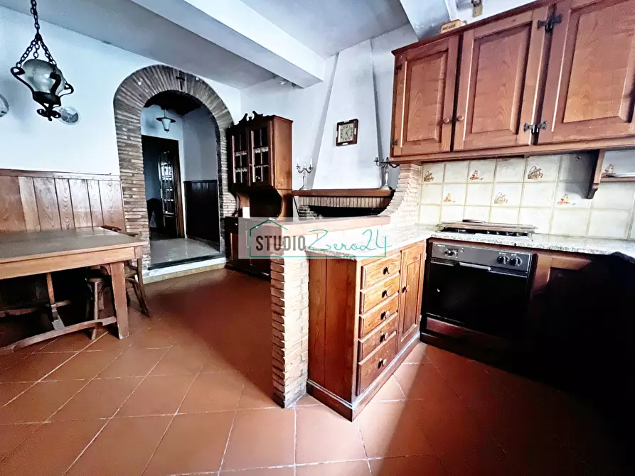 Immagine 5 di Rustico / casale in vendita  in Via vecchia provinciale 122 a Camaiore