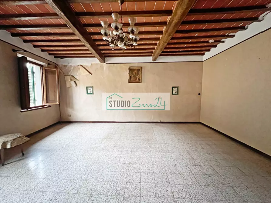 Immagine 24 di Rustico / casale in vendita  in Via vecchia provinciale 122 a Camaiore