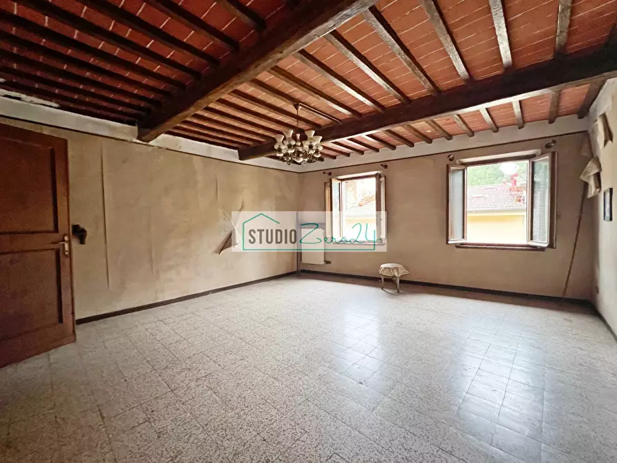 Immagine 27 di Rustico / casale in vendita  in Via vecchia provinciale 122 a Camaiore