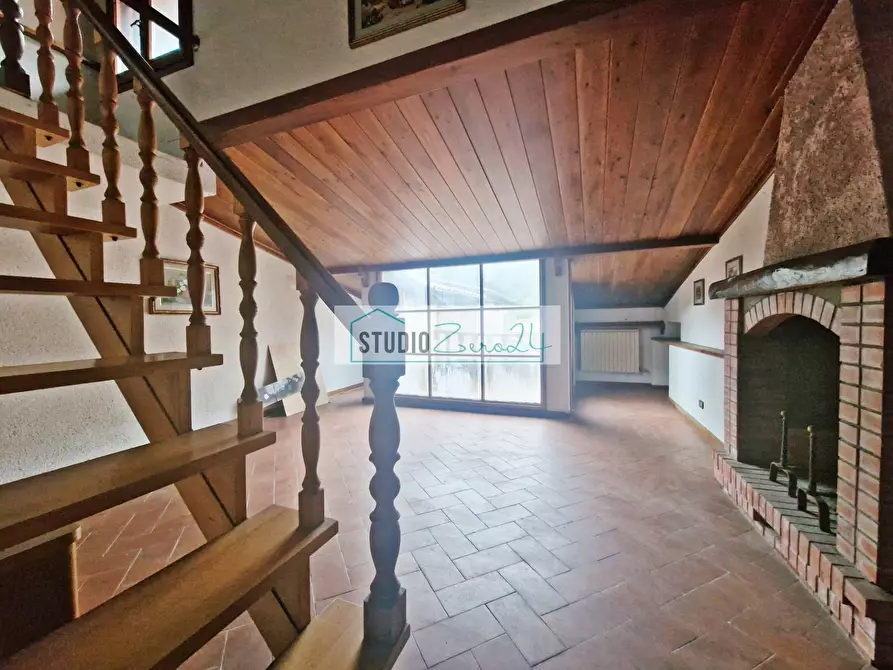 Immagine 45 di Rustico / casale in vendita  in Via vecchia provinciale 122 a Camaiore