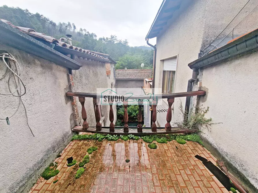 Immagine 47 di Rustico / casale in vendita  in Via vecchia provinciale 122 a Camaiore