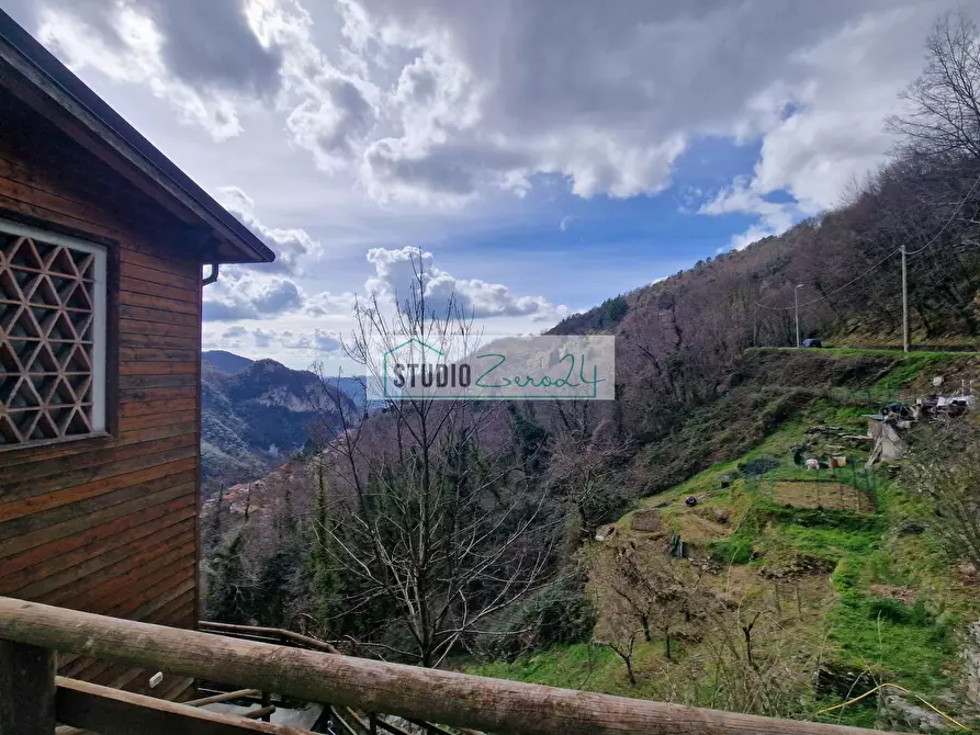 Immagine 24 di Locale commerciale in vendita  in Via Trescolli 1546 a Camaiore