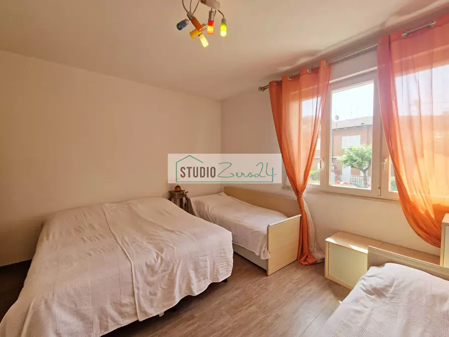 Immagine 35 di Casa semindipendente in vendita  in via maddalena a Camaiore