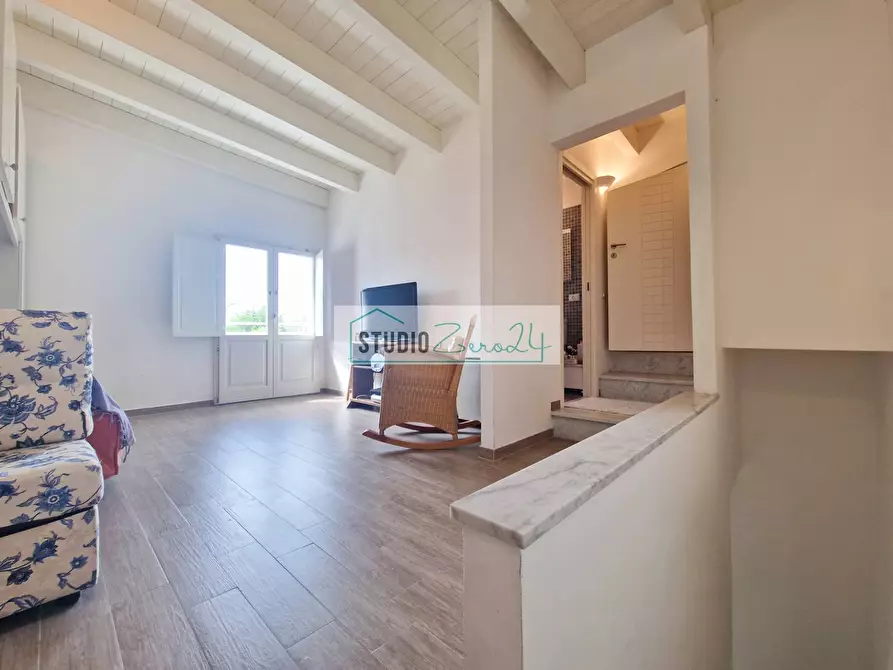 Immagine 36 di Casa semindipendente in vendita  in via maddalena a Camaiore