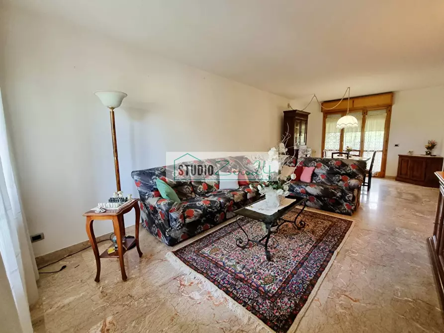 Immagine 5 di Villetta a schiera in vendita  in via arginvecchio a Camaiore