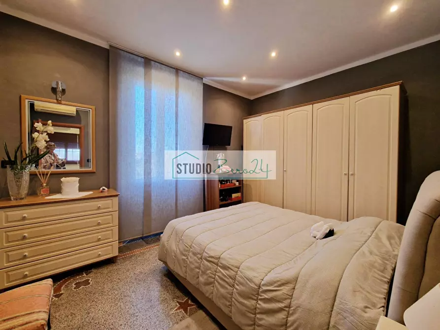 Immagine 25 di Attività commerciale in vendita  in via provinciale a Camaiore