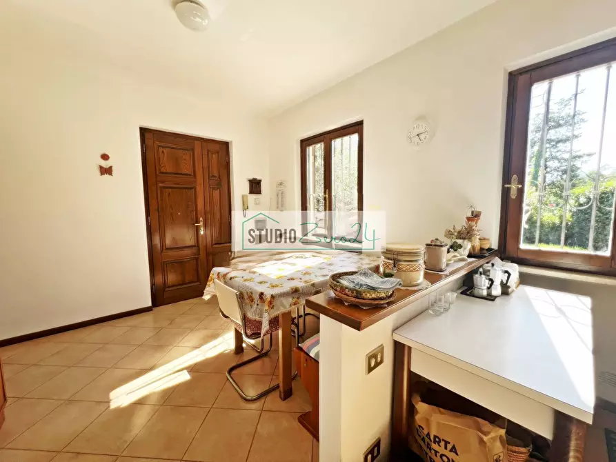 Immagine 9 di Villa in vendita  in Via del Pezzigno 15 a Camaiore