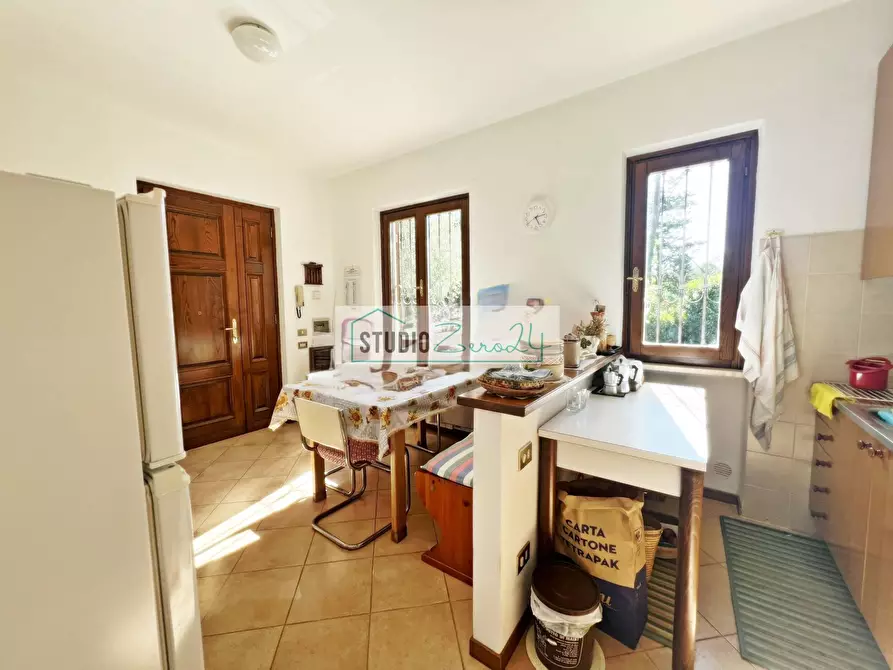 Immagine 12 di Villa in vendita  in Via del Pezzigno 15 a Camaiore