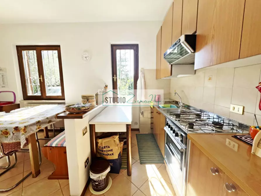 Immagine 13 di Villa in vendita  in Via del Pezzigno 15 a Camaiore