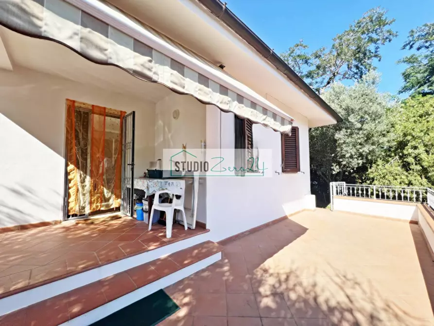 Immagine 40 di Villa in vendita  in Via del Pezzigno 15 a Camaiore